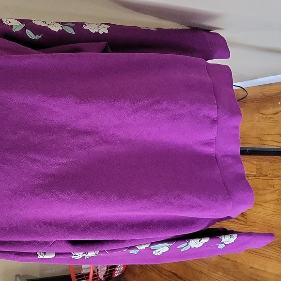 Victoria's Secret PINK Sweater - Picture 10 of 13